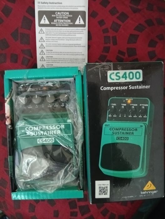 Pedal de efeitos guitarra Compressor Sustainer CS400a