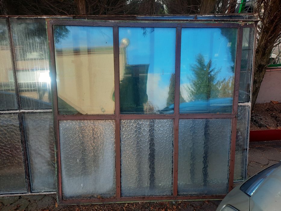 Okna do garażu warsztatu