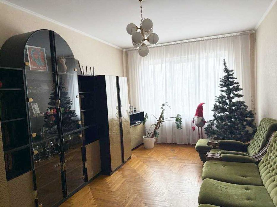 |  Продаж 3-кімнатної укомплектованої  квартири з ремонтом