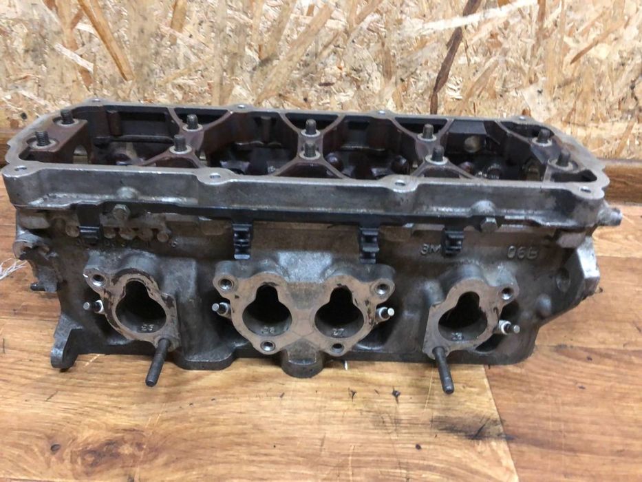 Головка BGU BSE BSF VW GOLF Skoda tour a5 1.6 Mpi