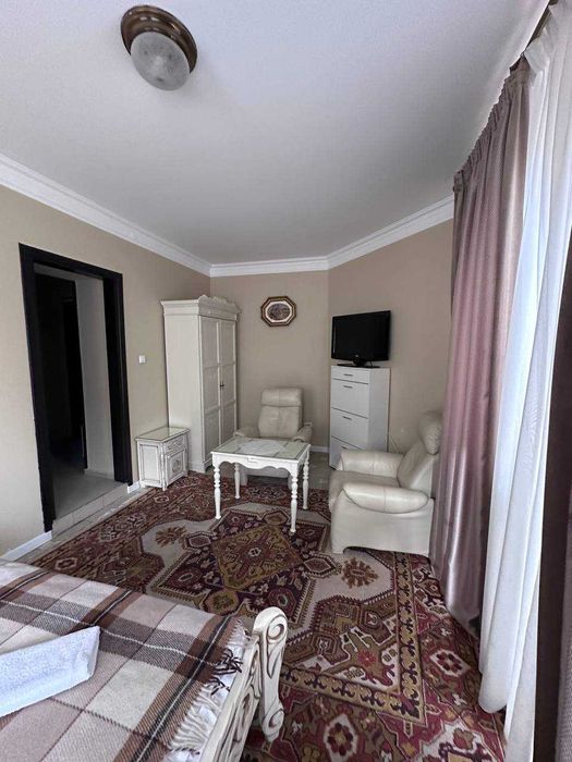 Апартаменти в готелі «Patkovski» площею 40 м² в центрі Буковеля