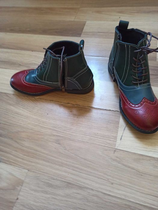 Buty jesienne damskie- nowe