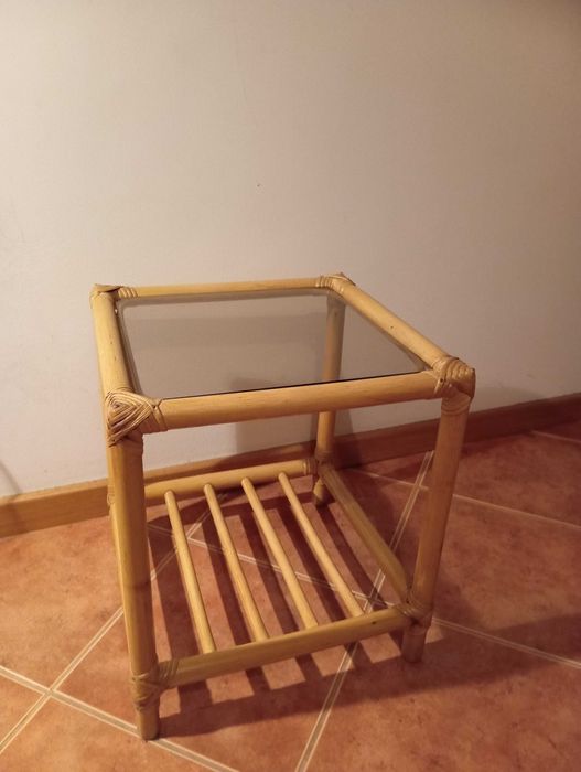 Mesa de centro em bambu
