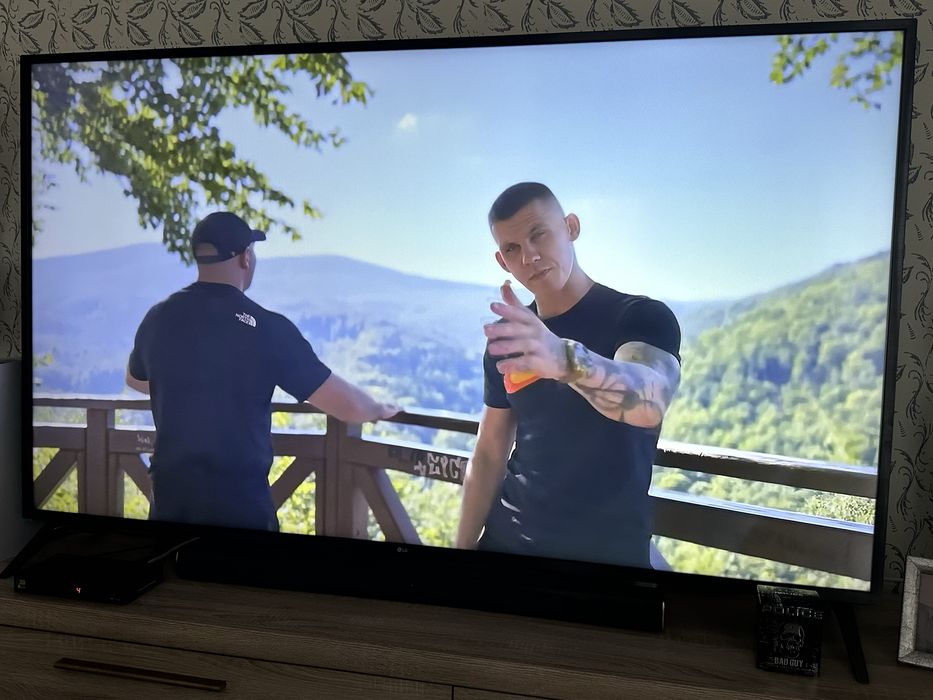 Telewizor w bdb stanie LG 70