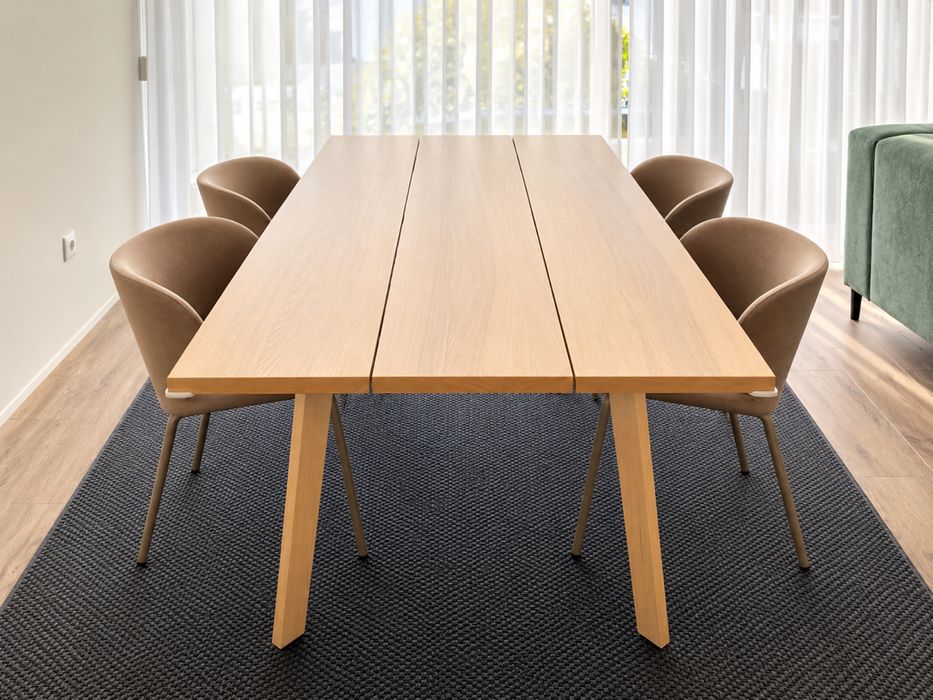 Mesa IKEA YPPERLIG x HAY 200×90 cm – Como Nova