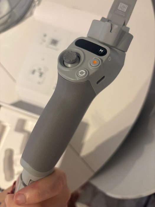 Estabilizador DJI Osmo Mobile SE