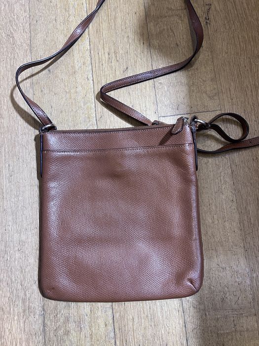Mala Crossbody Coach Original em Pele Castanha – Modelo F36063