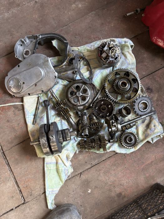 Запчастини двигун планета спорт