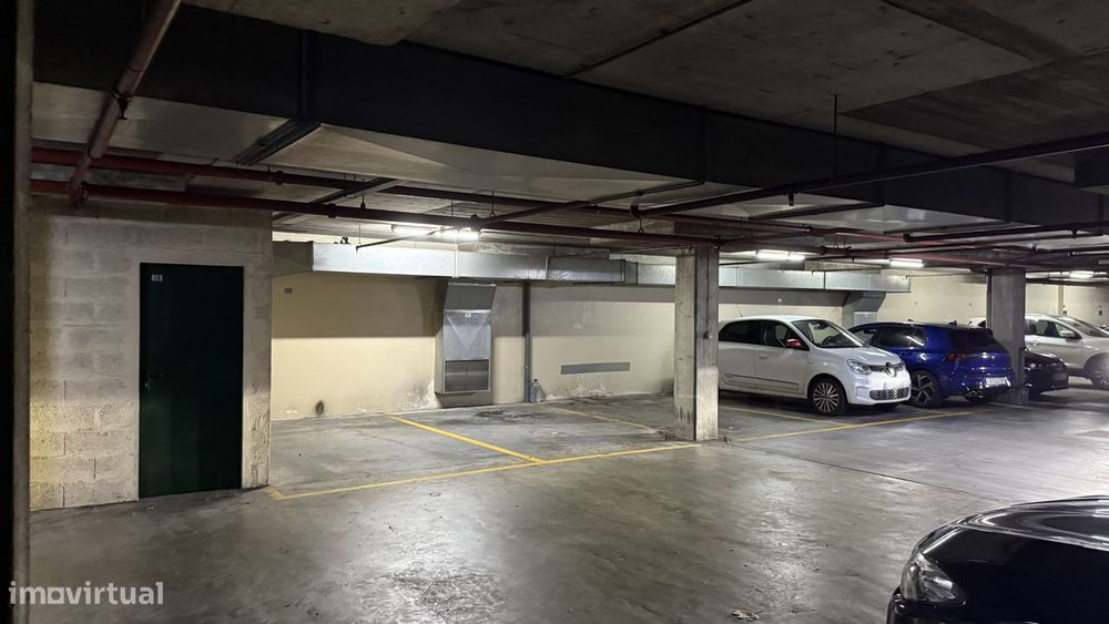 Lugar de garagem no edifício ROSA DOS VENTOS