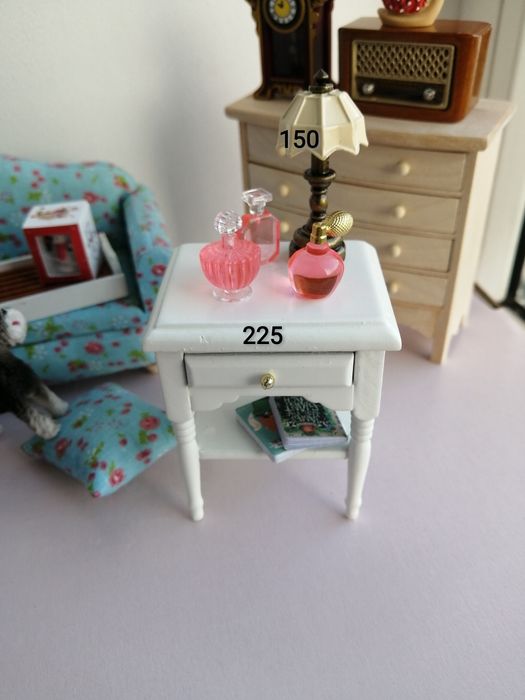 Мініатюра 1:12 ляльковий будинок, радіо вінтажна диван,меблі аксесуари