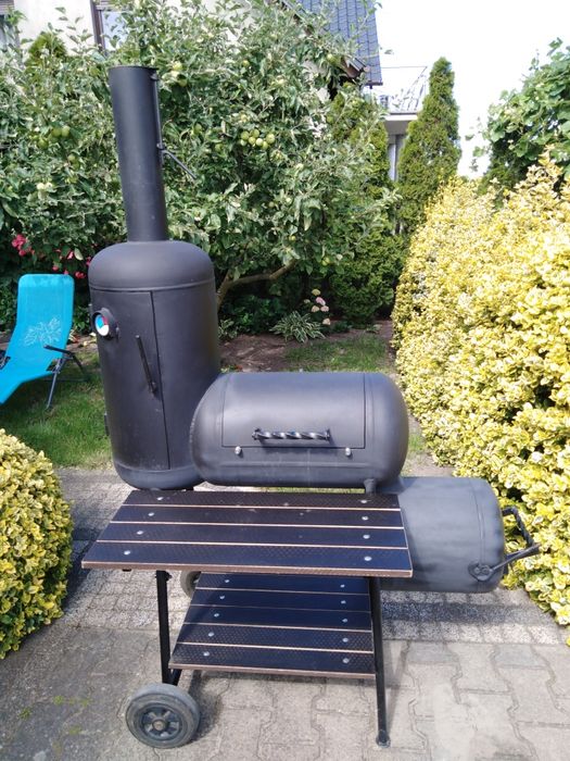 Grill-wędzarnia solidna