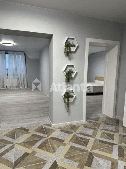 Продаж просторої 3-кімнатної квартири в ЖК «Сонячний край»