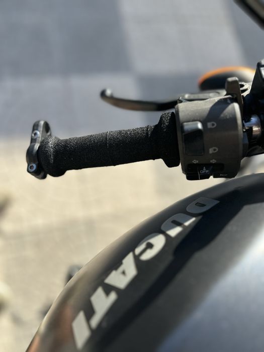 Ducati Monster 620 ie