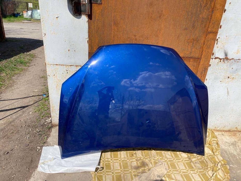 Tesla Model X капот - рест/до рест