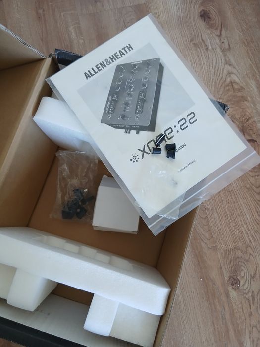 Allen&Heath XONE 22 mixer