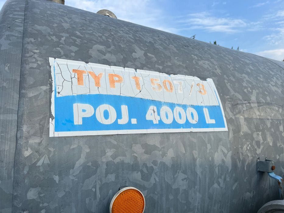 Beczkowóz Pomot 4000L