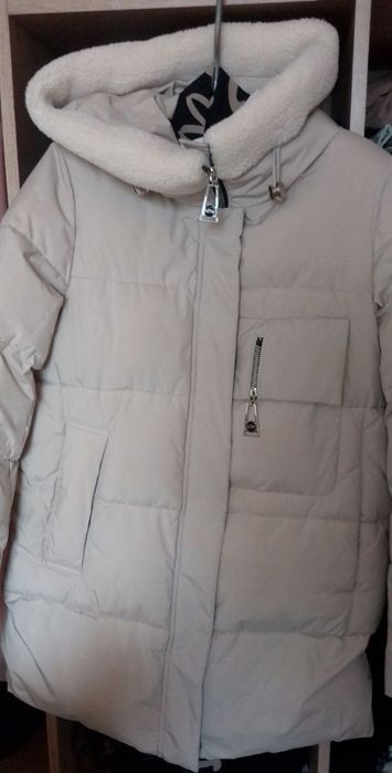 Тепла зимова куртка