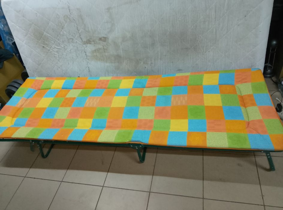 Łóżko turystyczne polowe 190x65x25 cm
