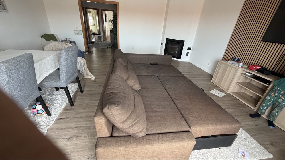 Sofa chaise lounge com cama