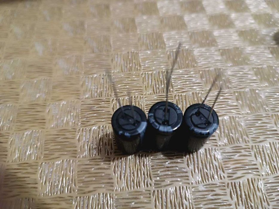 Конденсатори Rubycon ZLH 1000uF 35V Low ESR Long Life (Оригінал)