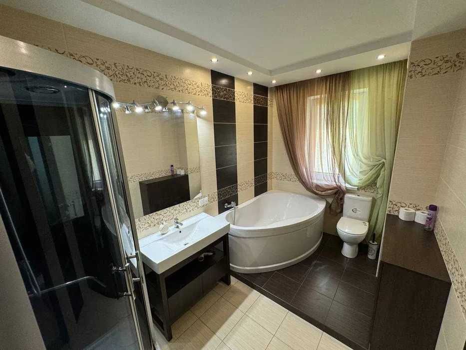 60 Подобово котедж барбекю лазня більярд ліс Хотянівка для 8 осіб