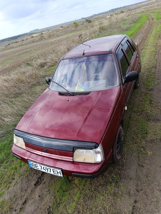 В продаже Заз Славута в полном боевом ходу