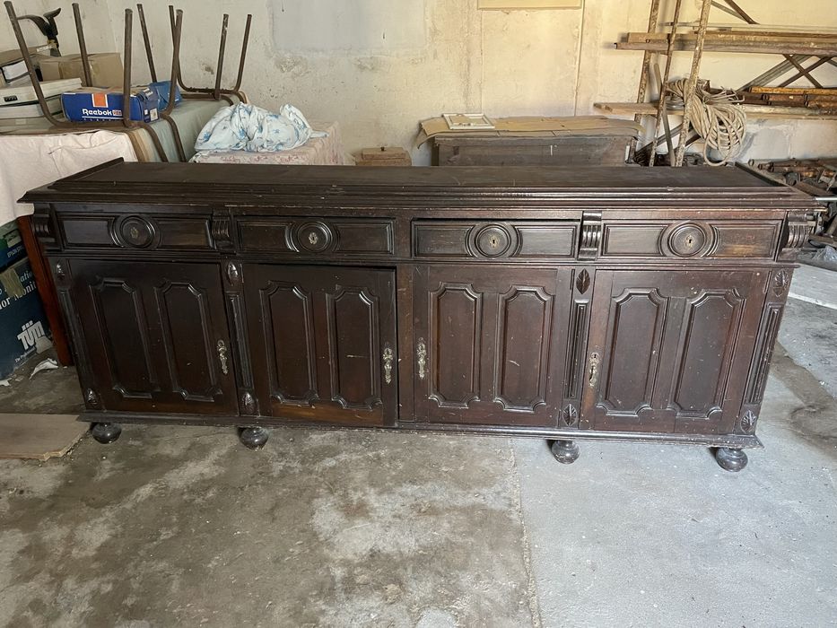 Móvel vintage em bom estado