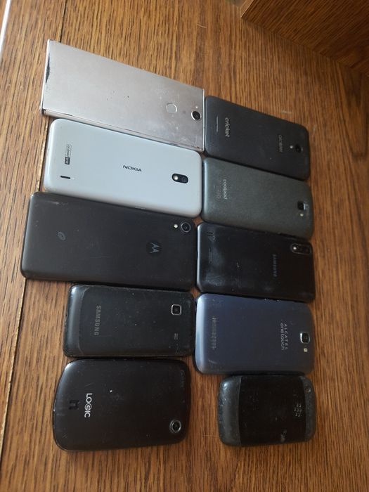 Мобільні телефони телоф б.у. лот Samsung Nokia