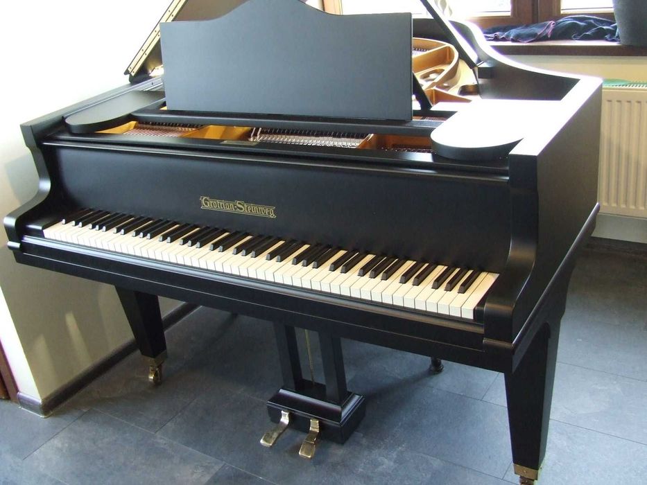Fortepian Grotrian Steinweg mod 160 po renowacji, czarny