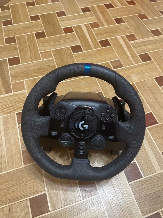 Продам руль Logitech G923 | PC / PlayStation