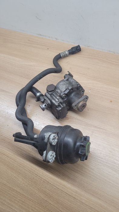 Pompa wspomagania bmw e60 e61 e90 e92 N47 2.0d