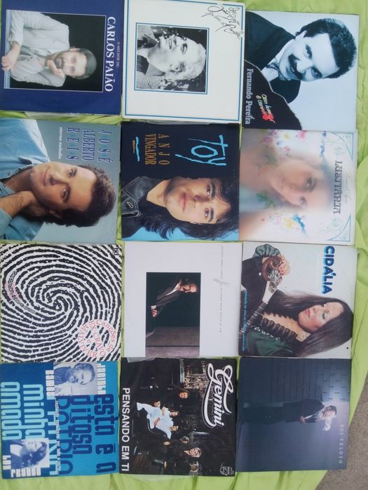 12 discos vinil incluindo Carlos Paião