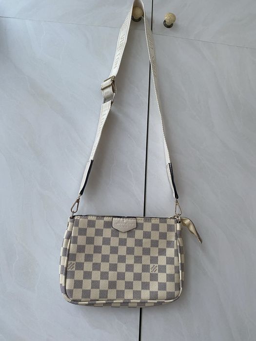 Сумки шопер середня Louis Vuitton та мала кросбоді біла