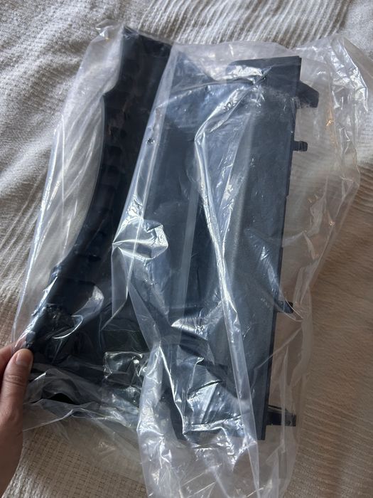 Peça para porta luvas Toyota Yaris