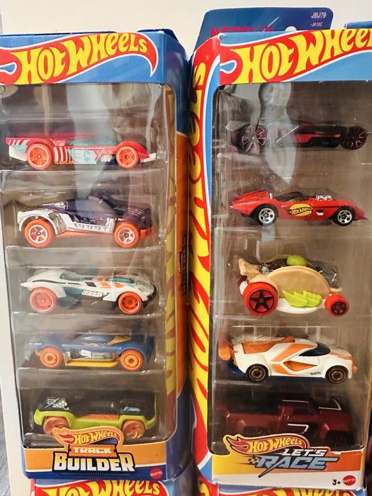 Набор машинок Hot Wheels из 5 шт!: 392 грн. - Машинки Днепр на Olx