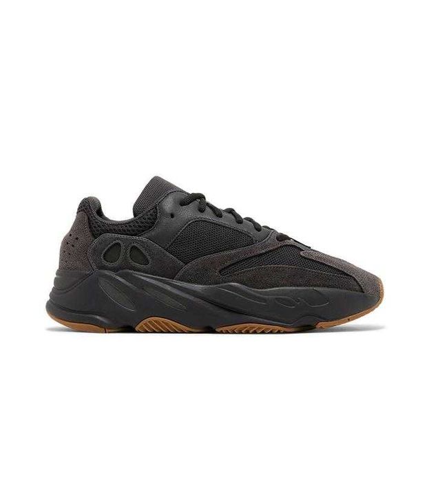 Оригінальні кросівки adidas yeezy boost 700 utility black
