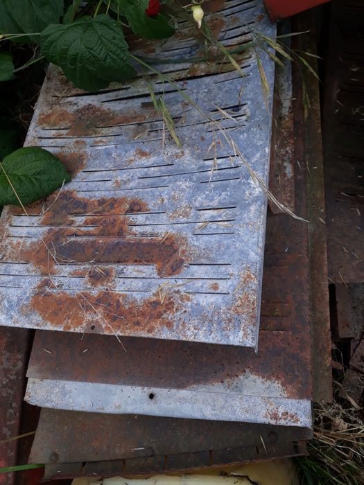Podłoga do silosa perforowana BIN200