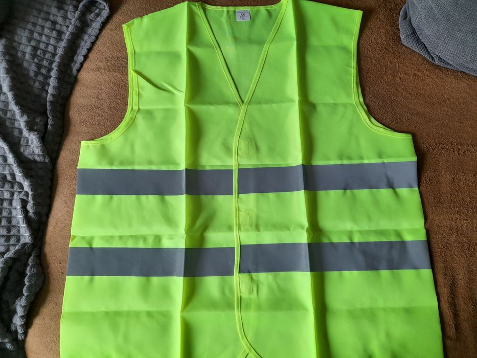 Nowa kamizelka odblaskową XL