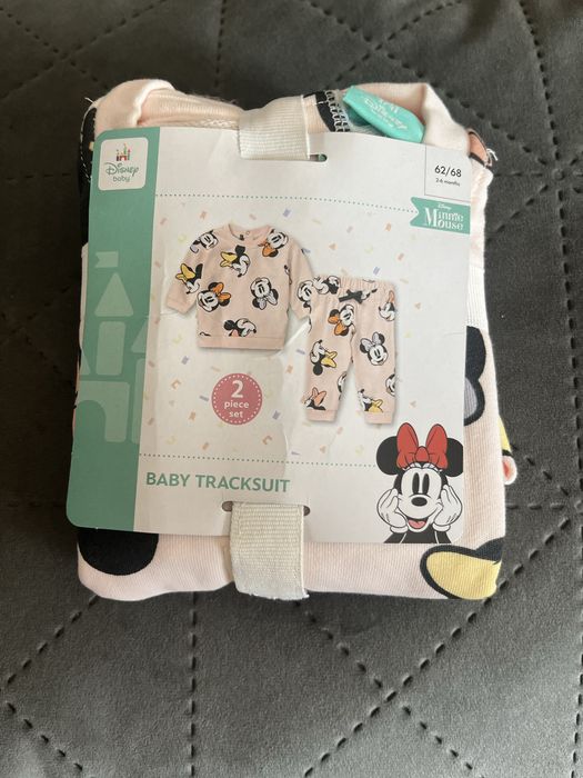 Śliczny dres dziewczęcy Disney Minnie 62/68 Nowy