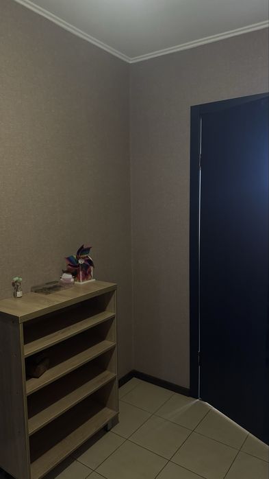 Продам 3х комнатную квартиру Живые и мертвые