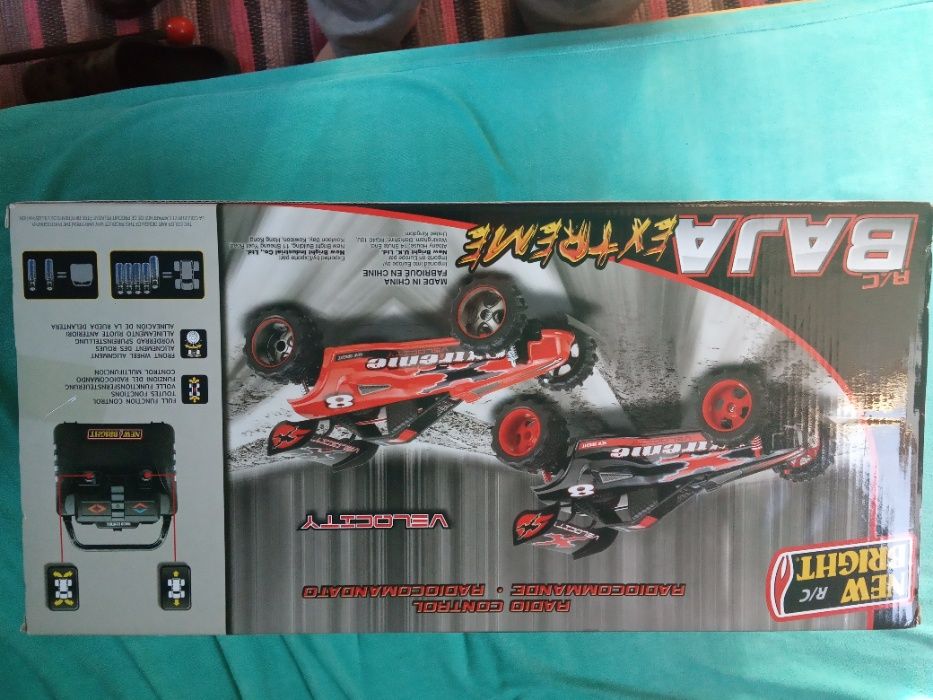 Samochód zdalnie sterowany Baja Extreme New Bright.