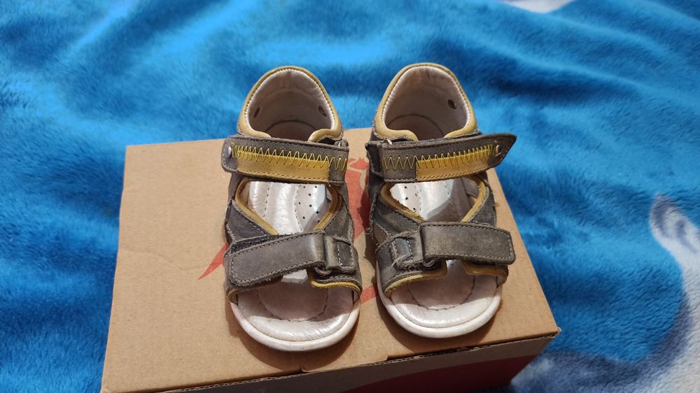 Sandały emel rozm. 21