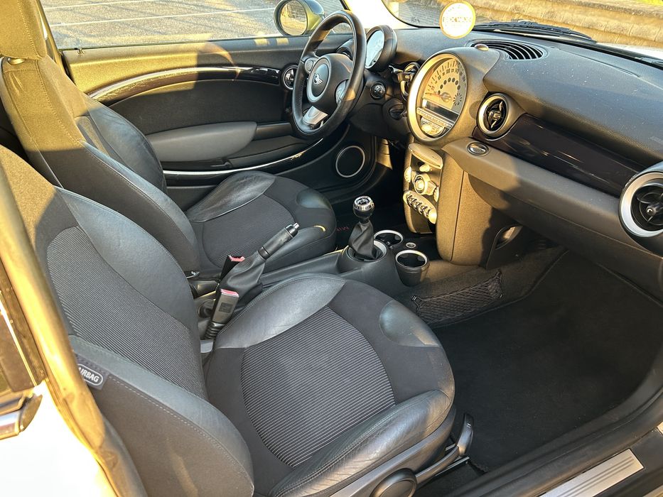 MINI Cooper D 1600 R56