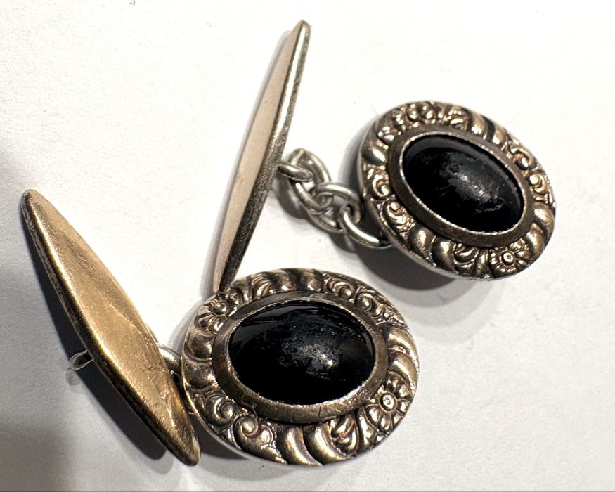 Antigos botões de punho em prata portuguesa com ouro e ónix
