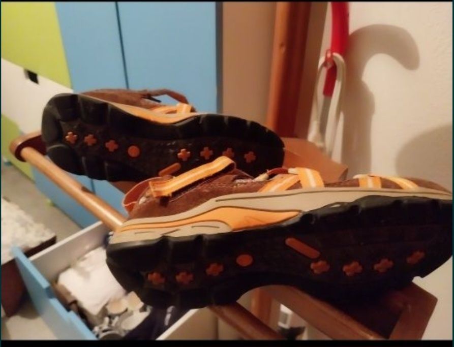 Sandálias Timberland tamanho 37