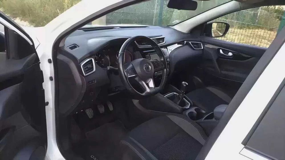 Nissan Qashqai 1.5 dCi Tekna Premium | Financiamento disponível