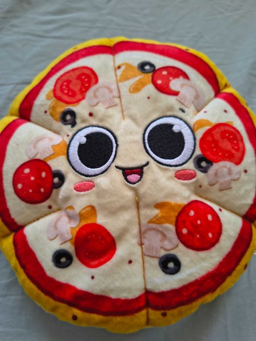 Pluszowa zabawka pizza