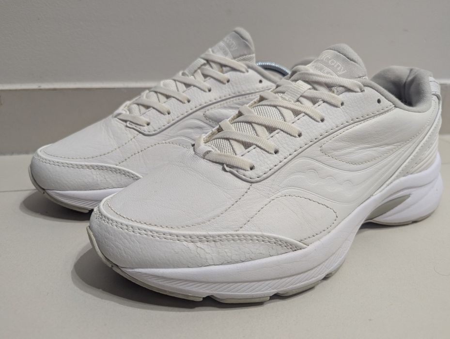 Saucony Omni Walker 3, rozmiar 42,5 – używane, stan dobry

Sprzedam uż