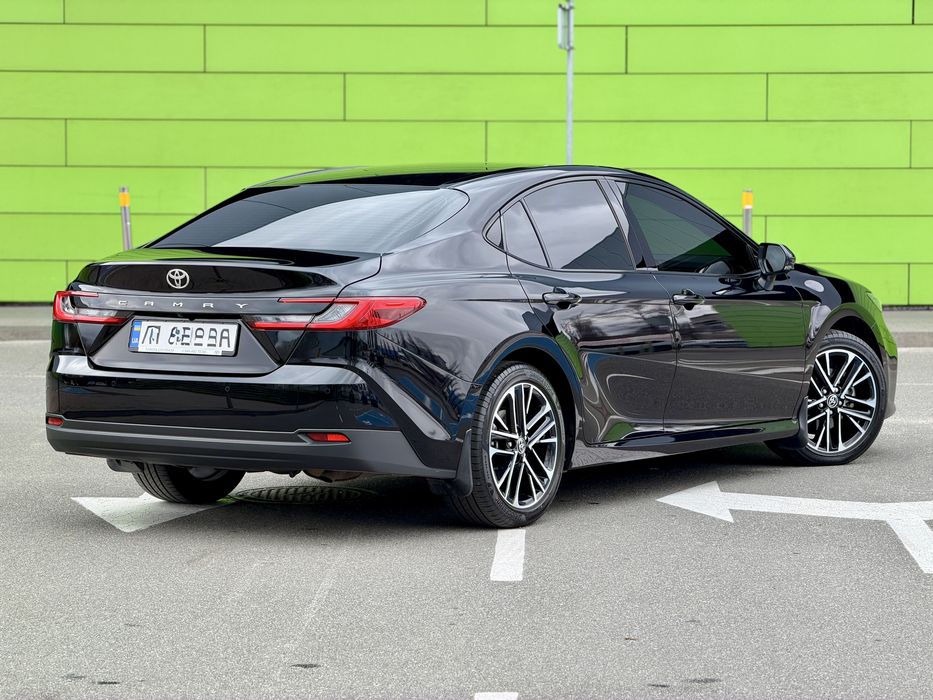 Toyota Camry Prestige Official 2024