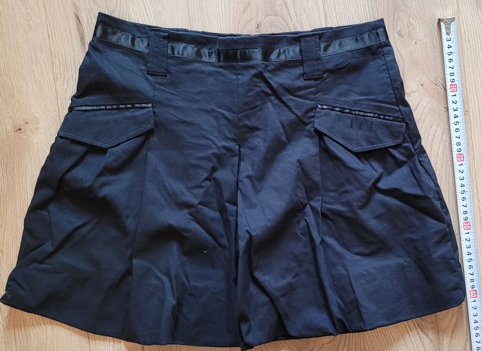 Granatowa spódnica Nike rozmiar M